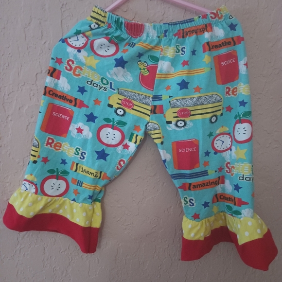 Back to School Set purchased from an online boutique The size is 5t - Picture 2 of 2